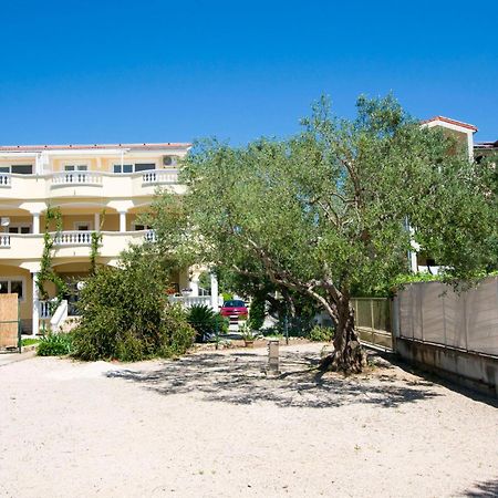 Mobile Home Dandelion Biograd Na Moru Exterior foto